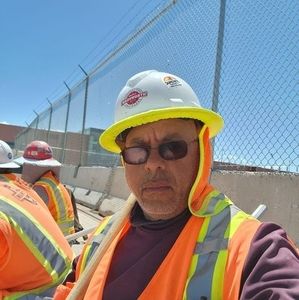 Meet your Posher, Jose jairo f